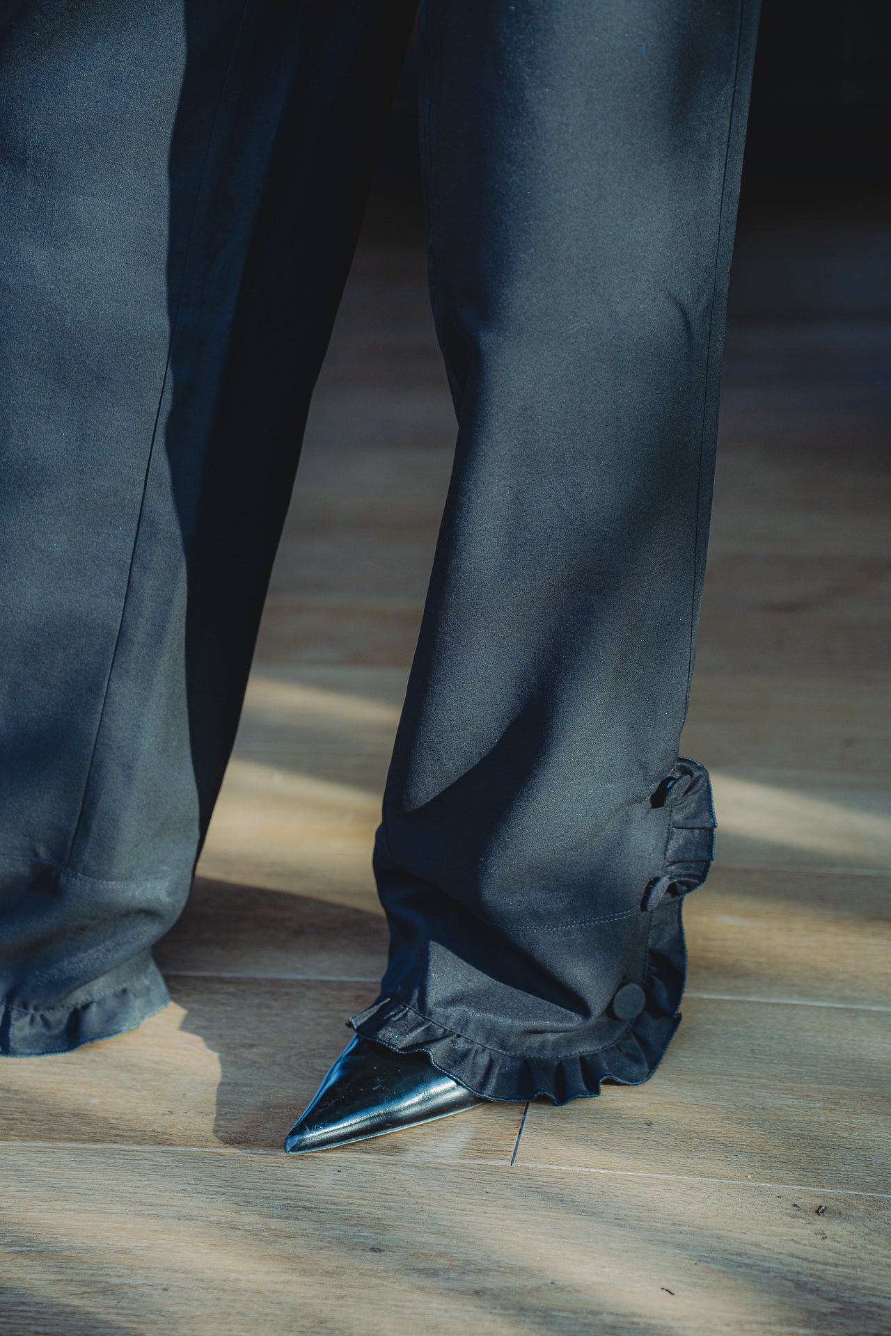 PANTS 02. NEGRO
