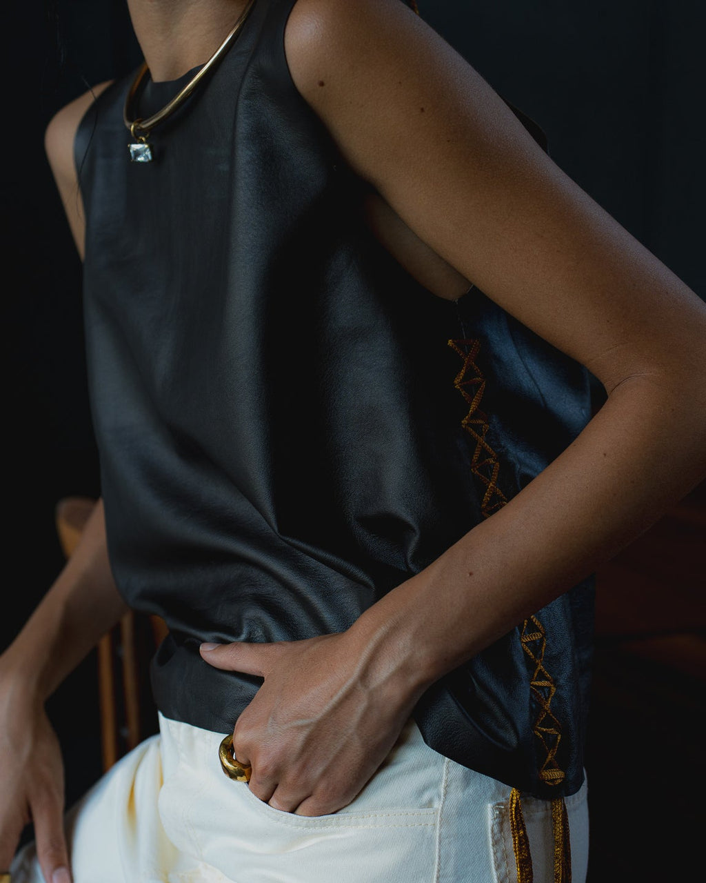 Top Halter Ñirre Cuero